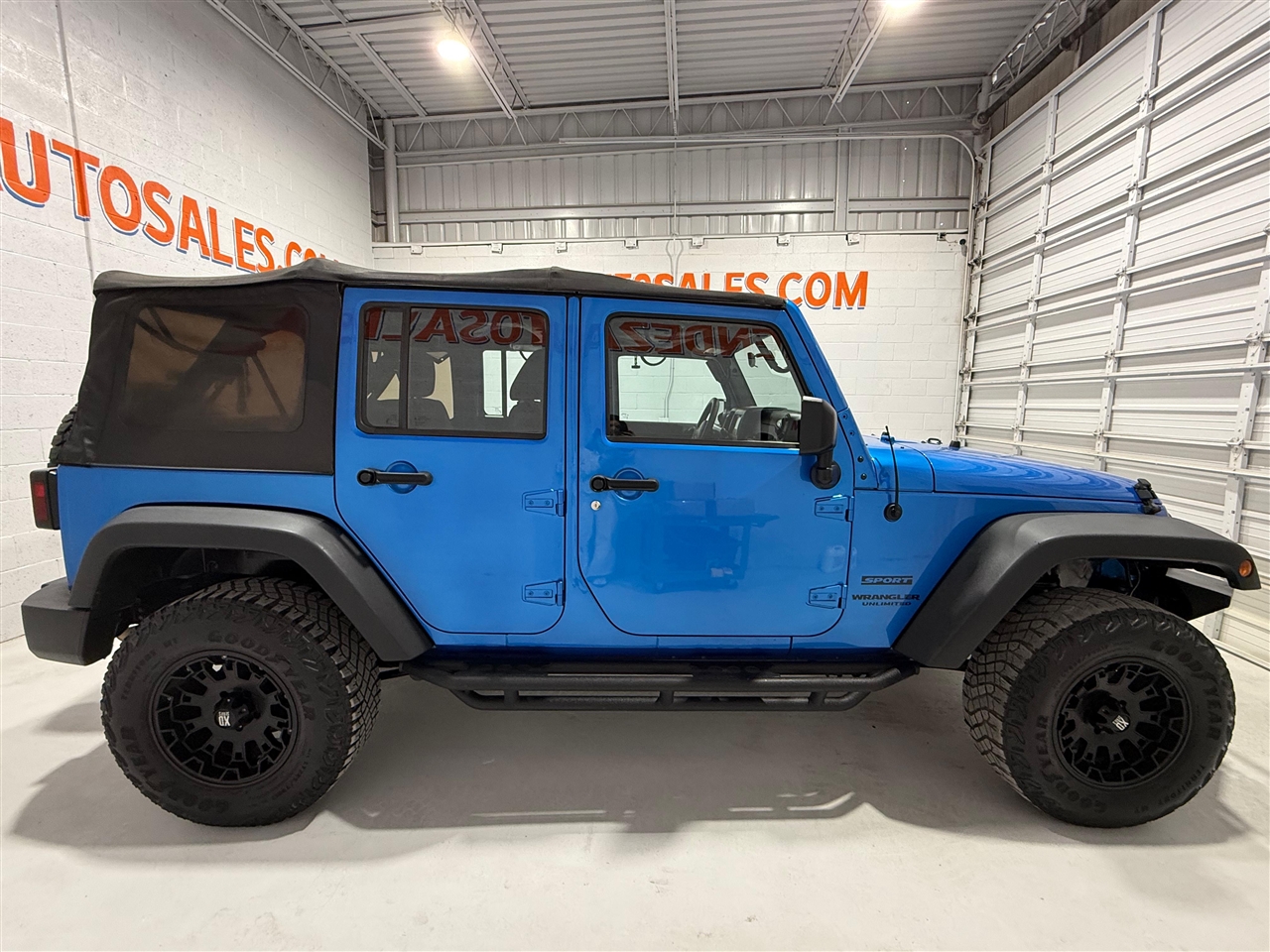 Jeep Wrangler Unlimited Sport 4WD 2015