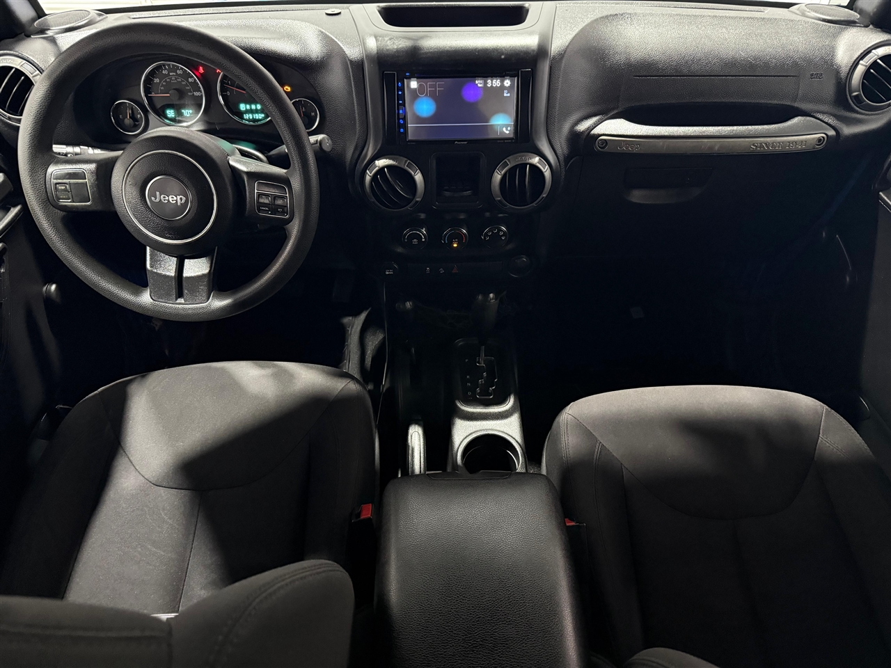 Jeep Wrangler Unlimited Sport 4WD 2015