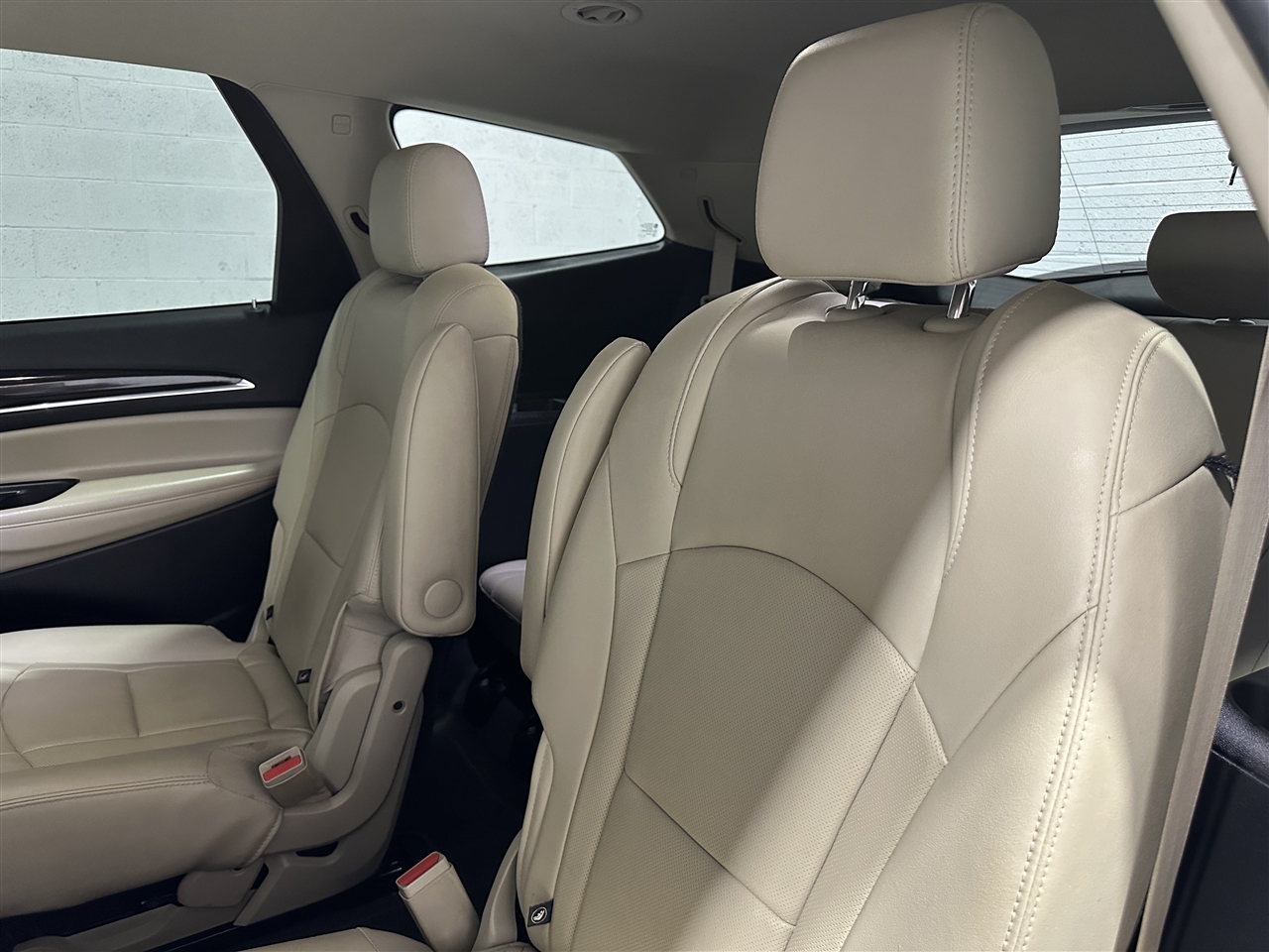 Buick Enclave Essence FWD 2020