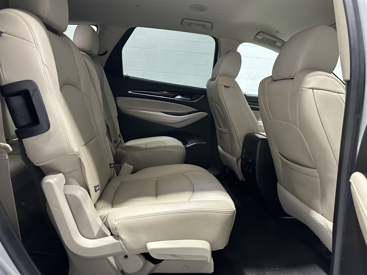 Buick Enclave Essence FWD 2020