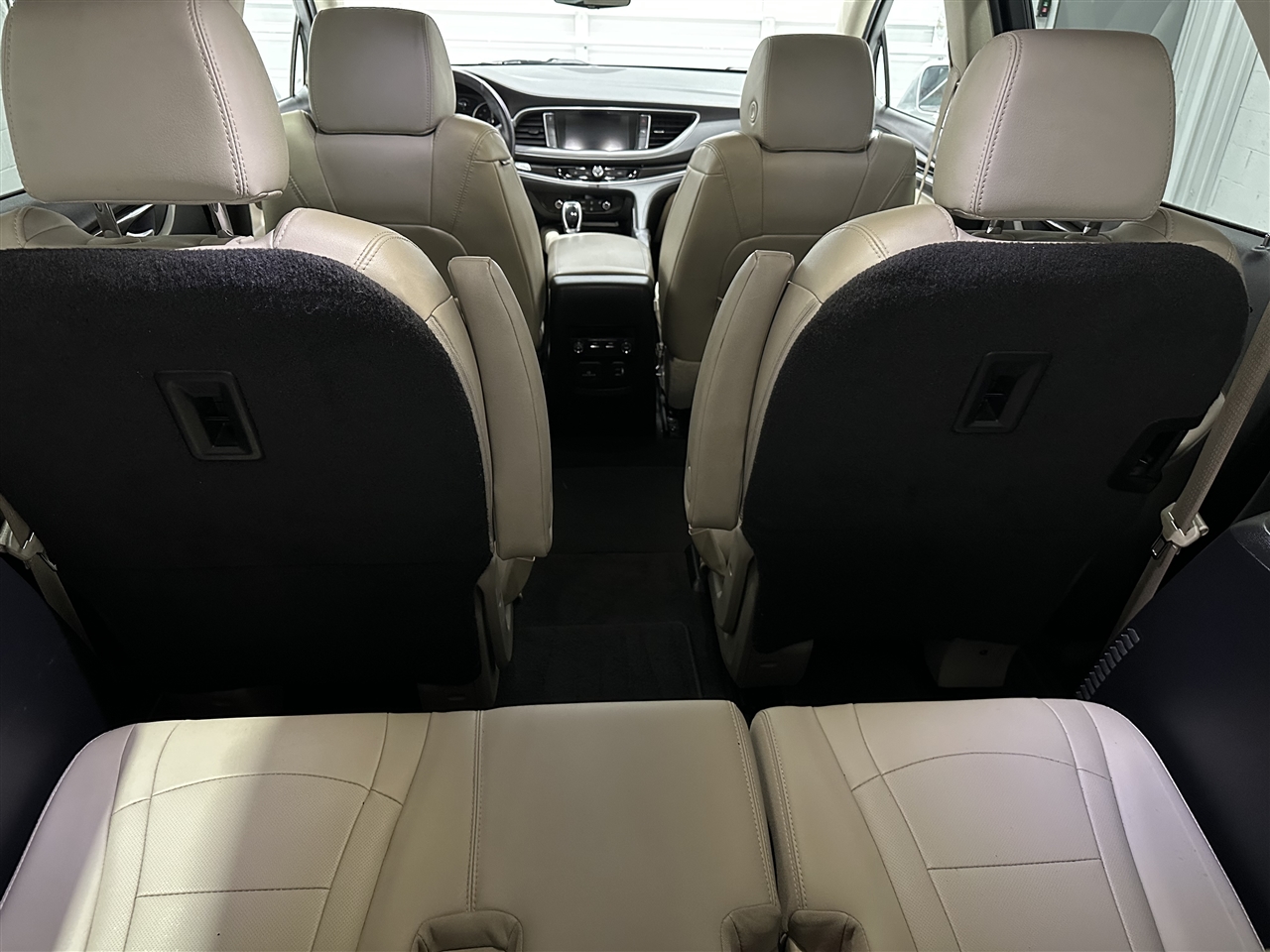 Buick Enclave Essence FWD 2020