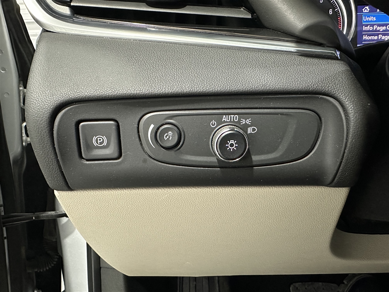 Buick Enclave Essence FWD 2020