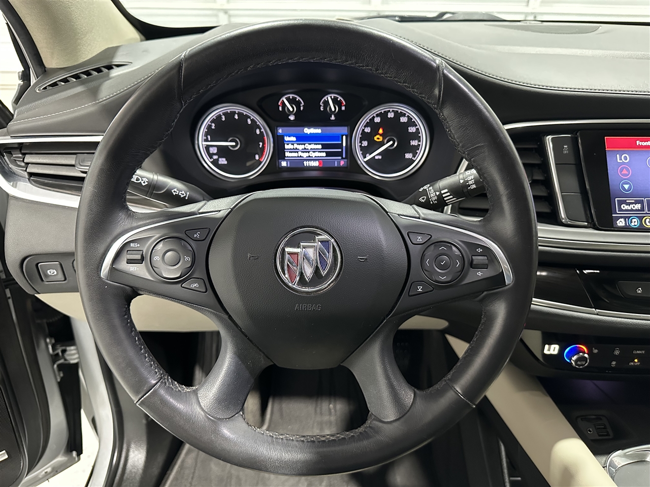 Buick Enclave Essence FWD 2020