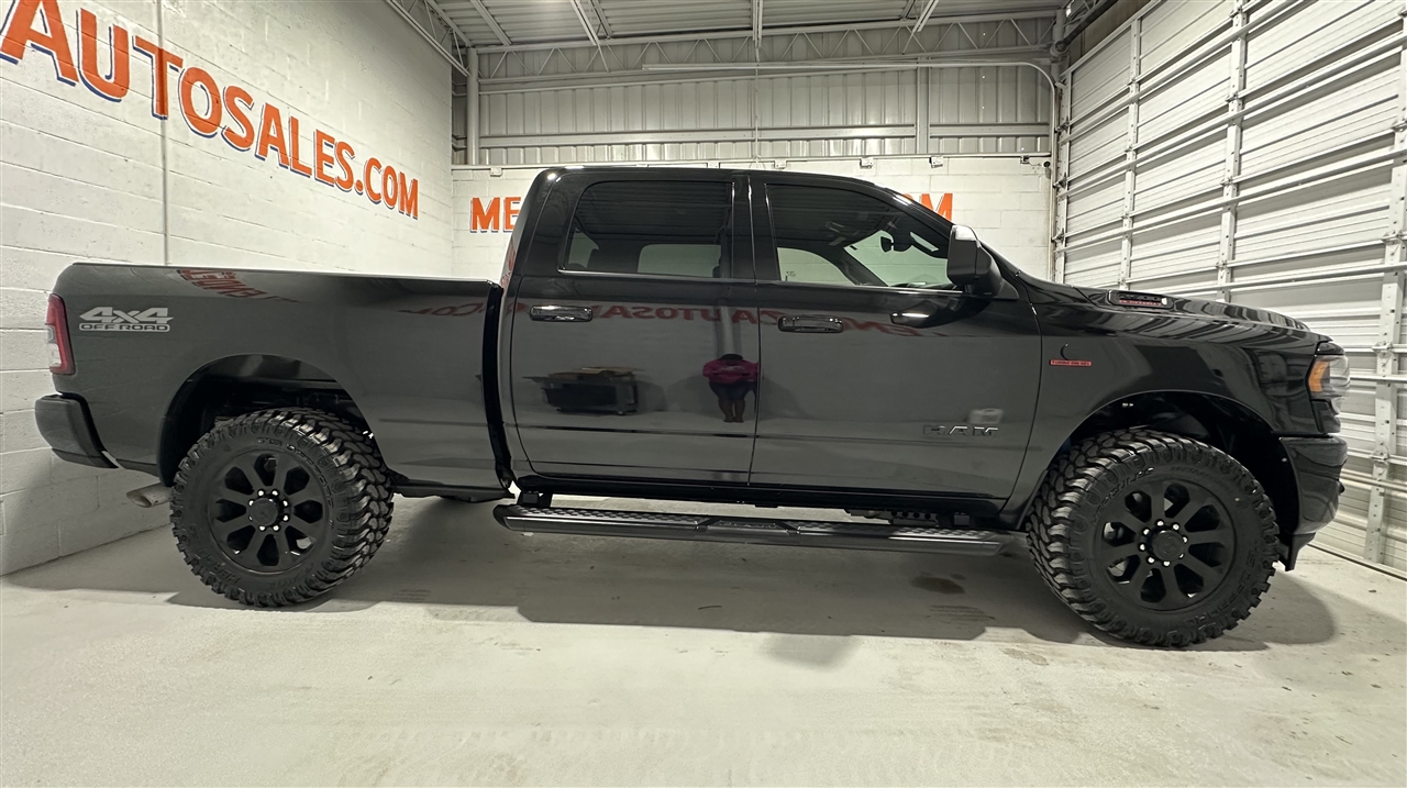 RAM 2500 Tradesman Crew Cab SWB 4WD 2021