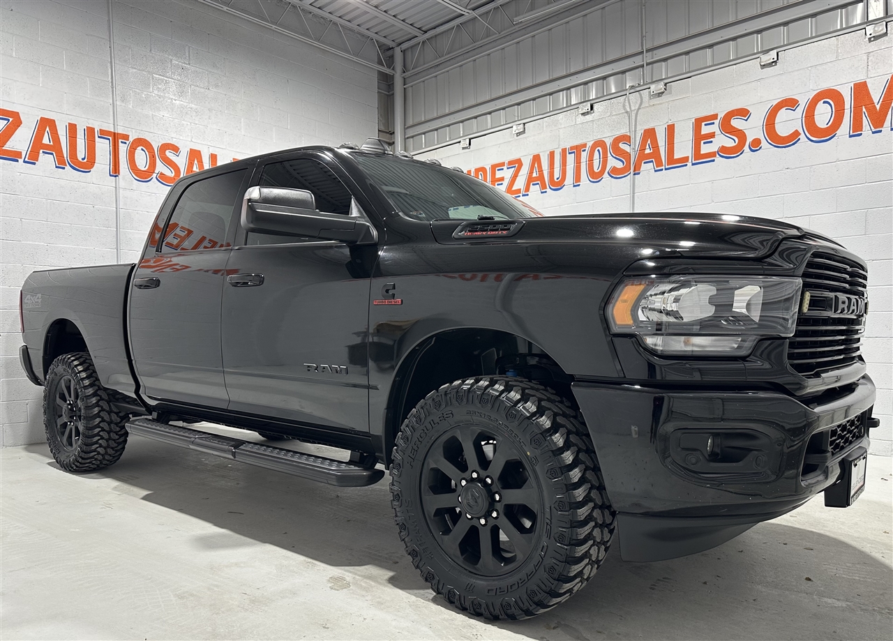RAM 2500 Tradesman Crew Cab SWB 4WD 2021