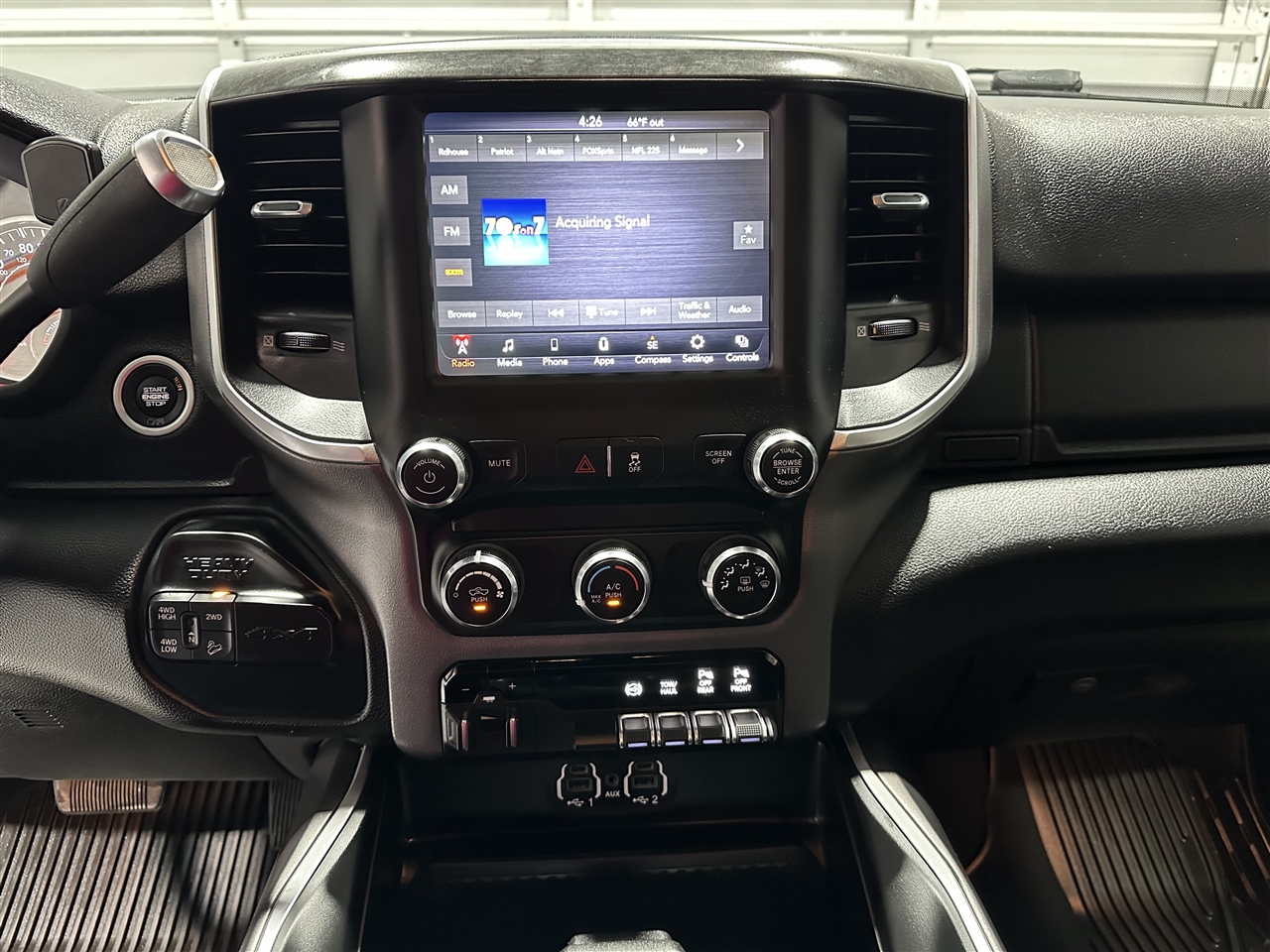 RAM 2500 Tradesman Crew Cab SWB 4WD 2021