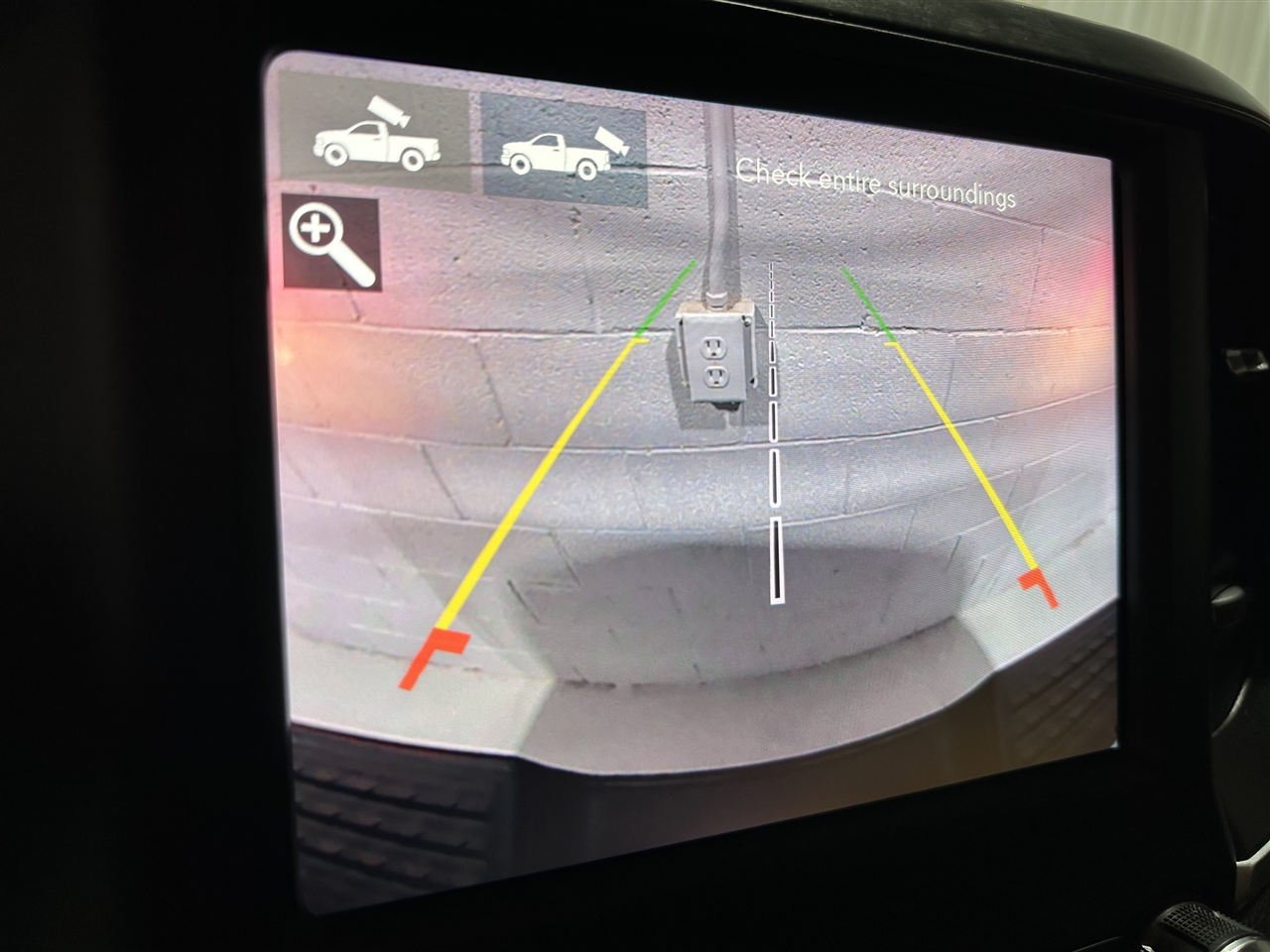 RAM 2500 Tradesman Crew Cab SWB 4WD 2021