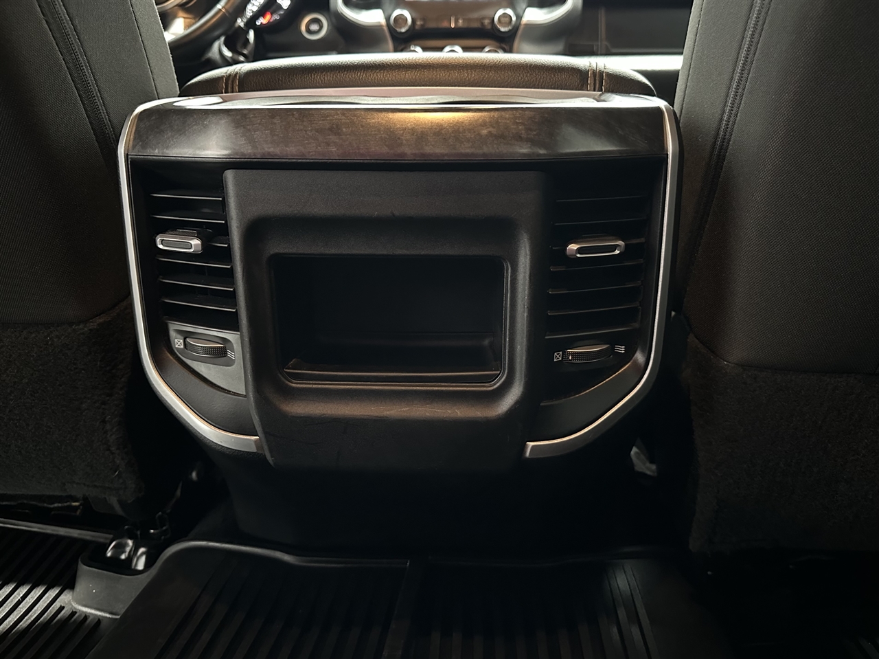 RAM 2500 Tradesman Crew Cab SWB 4WD 2021