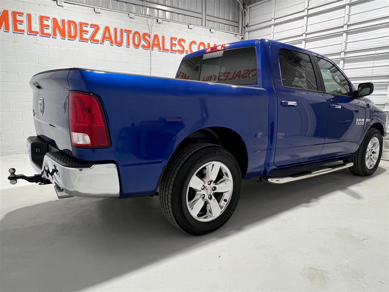 RAM 1500 SLT Crew Cab SWB 2WD 2016