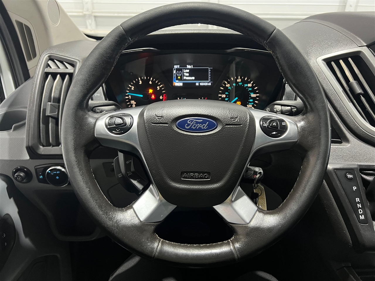 Ford Transit 350 Van Med. Roof w/Sliding Pass. 148-in. WB 2017