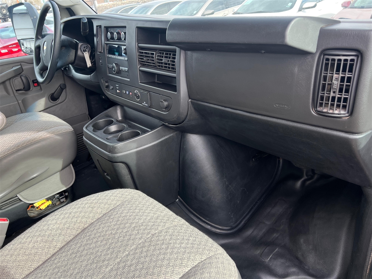 Chevrolet Express G3500 177" 2019