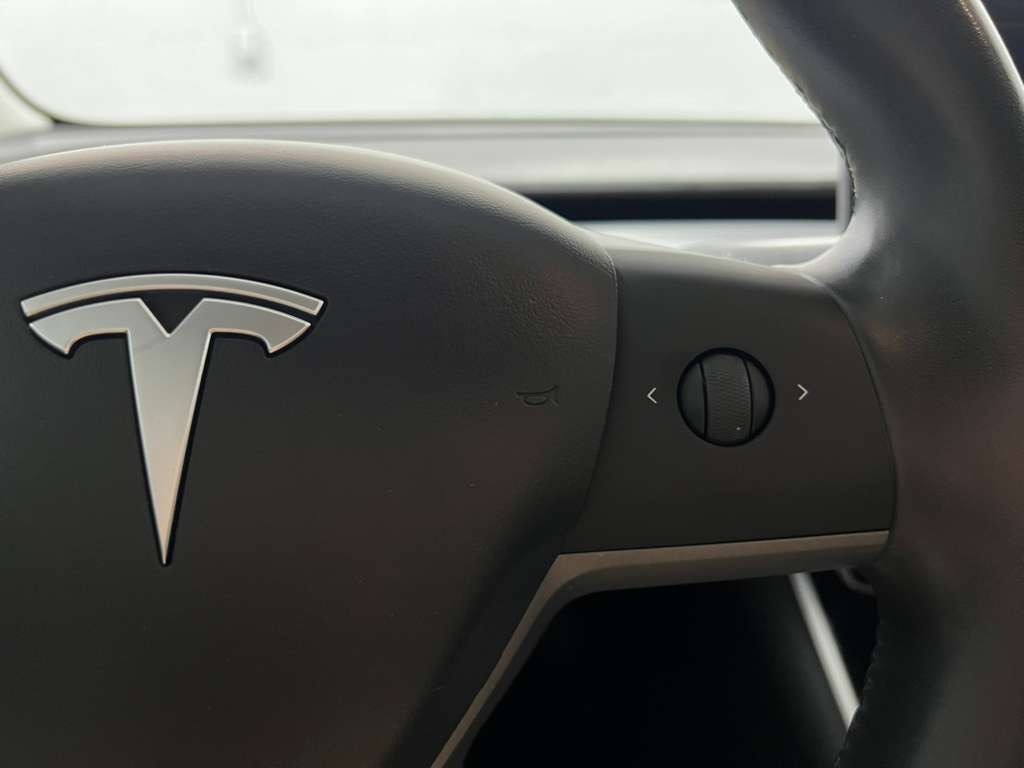 Tesla Model 3 Base 2018