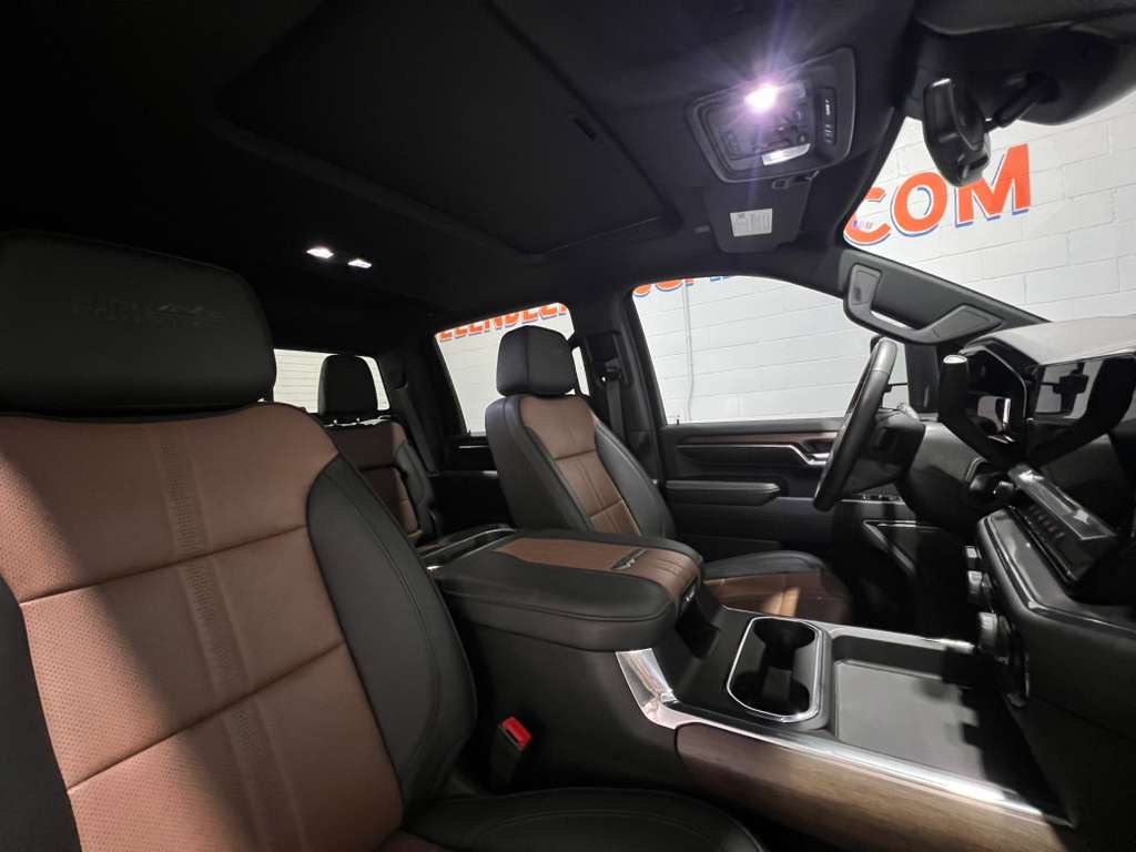 Chevrolet Silverado 3500HD High Country Crew Cab 4WD 2024