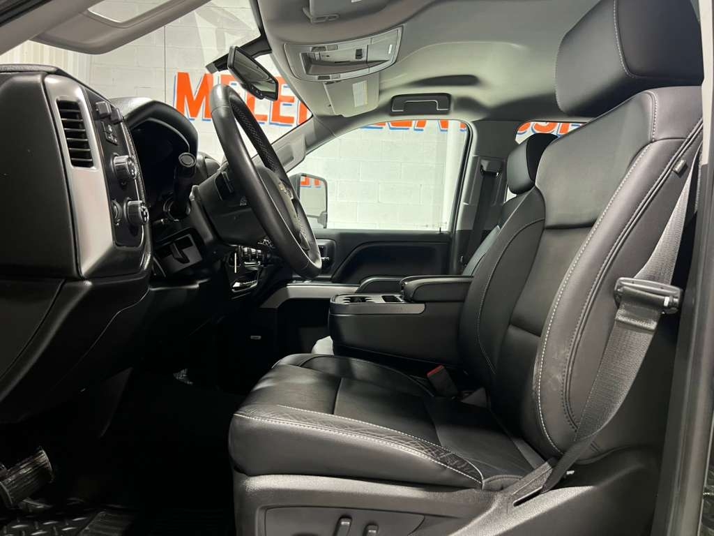 Chevrolet Silverado 2500HD LT Crew Cab 4WD 2017