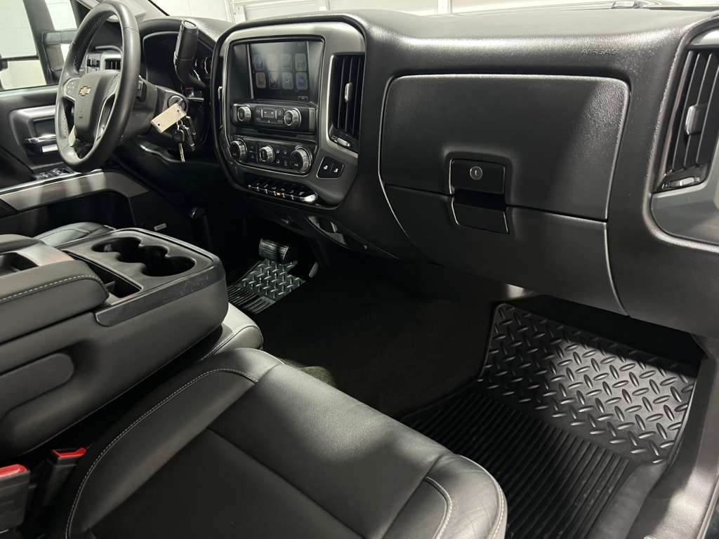 Chevrolet Silverado 2500HD LT Crew Cab 4WD 2017