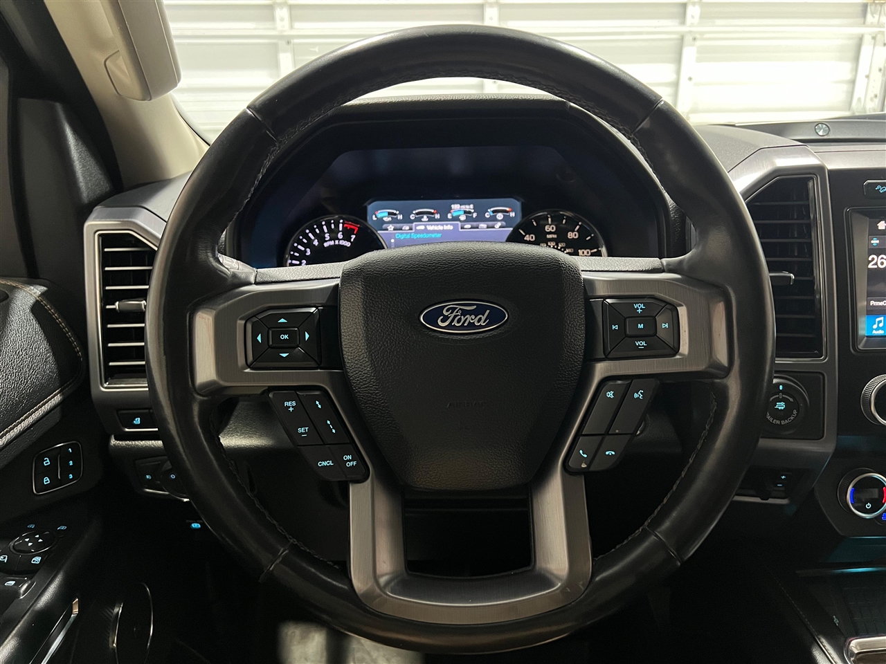 Ford Expedition Platinum 4WD 2019