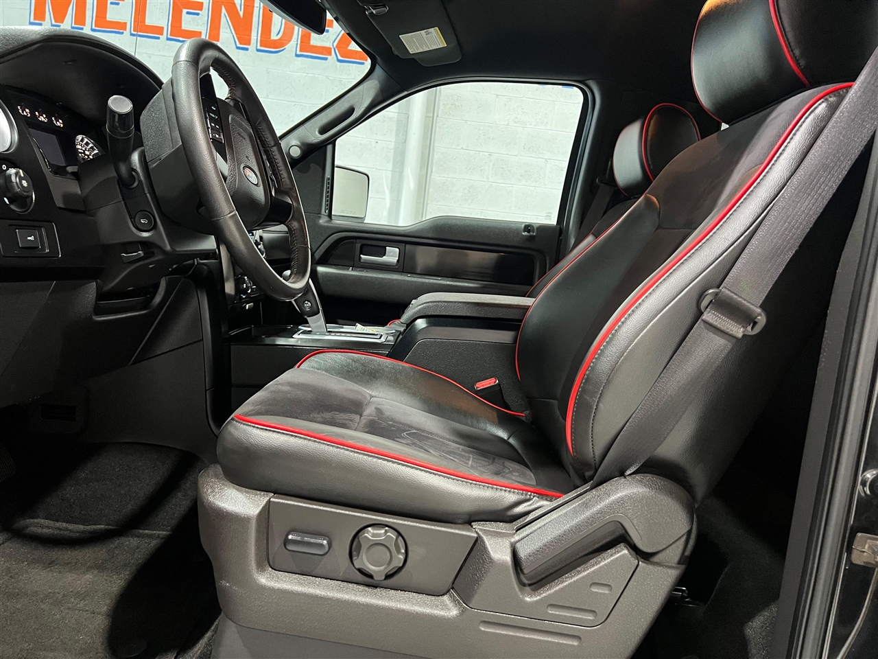 Ford F-150 XL 8-ft. Bed 4WD 2014