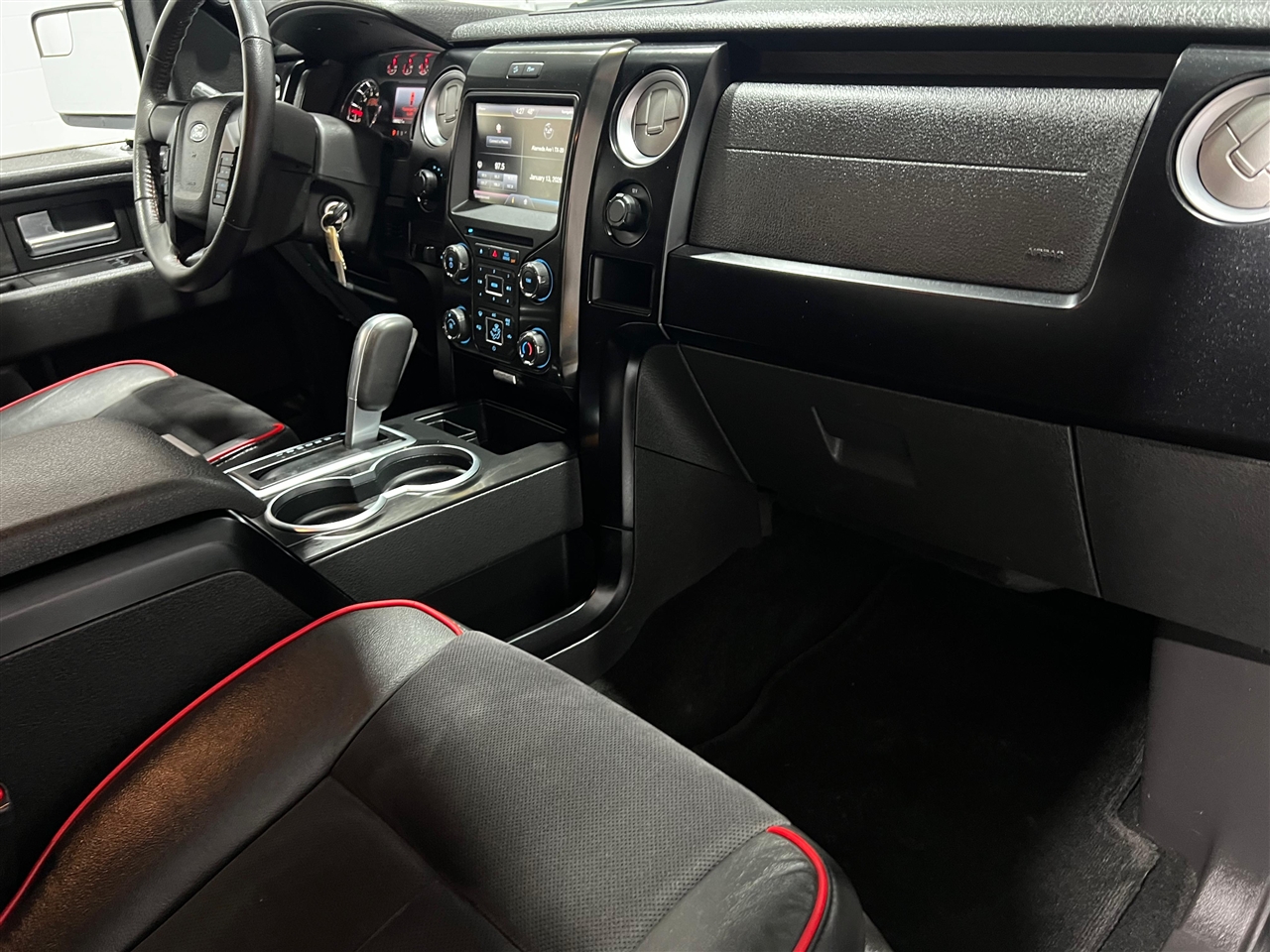 Ford F-150 XL 8-ft. Bed 4WD 2014