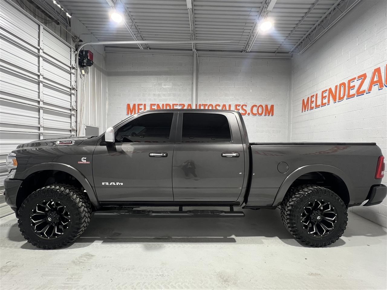 RAM 2500 Laramie Crew Cab SWB 4WD 2022