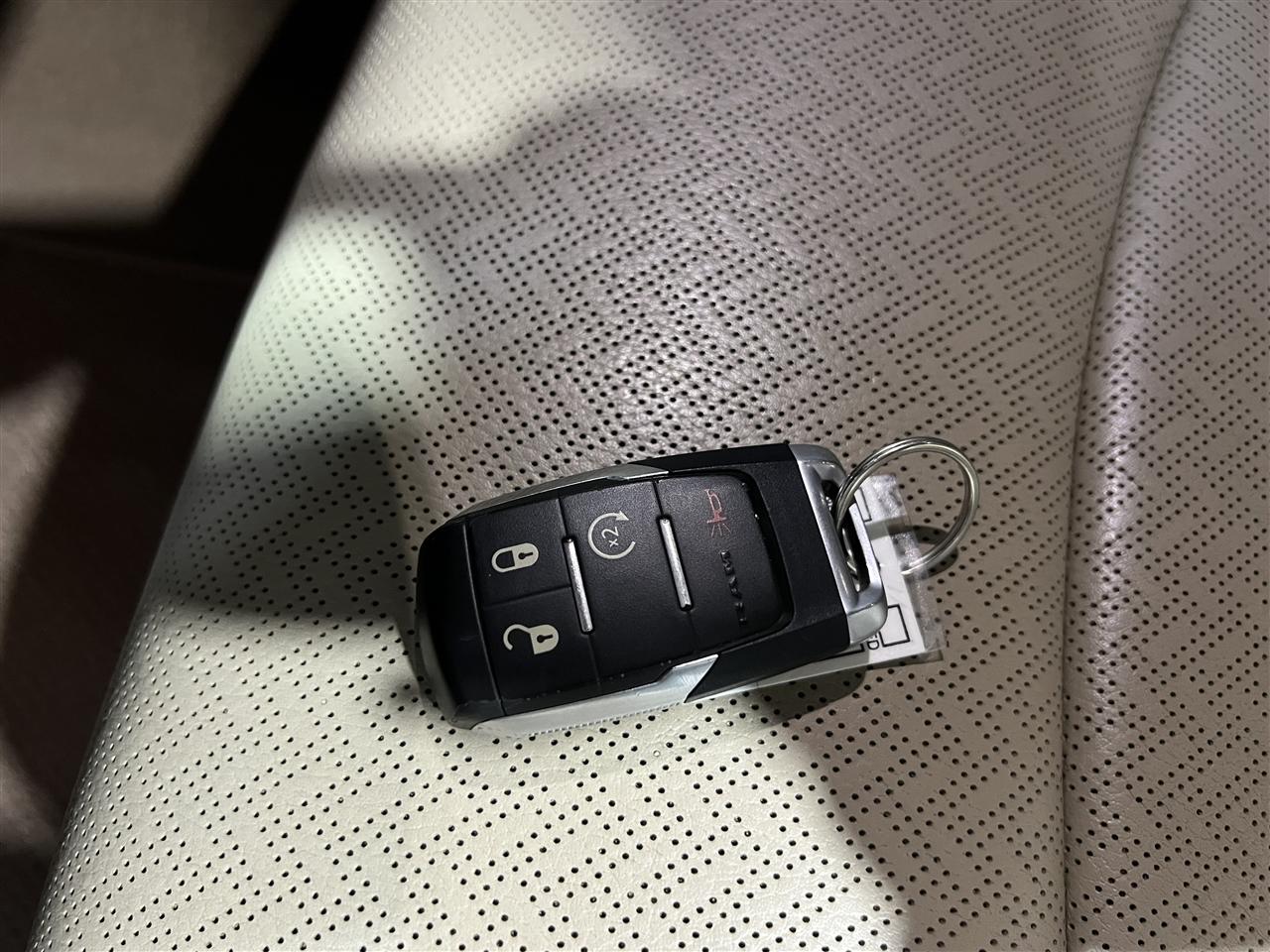 RAM 2500 Laramie Crew Cab SWB 4WD 2022