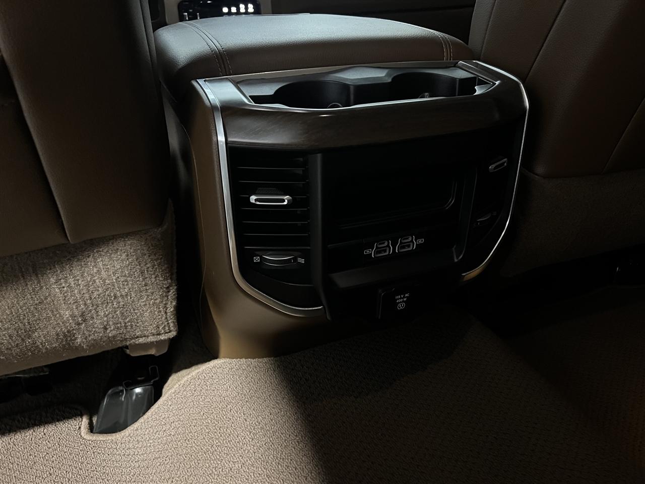 RAM 2500 Laramie Crew Cab SWB 4WD 2022