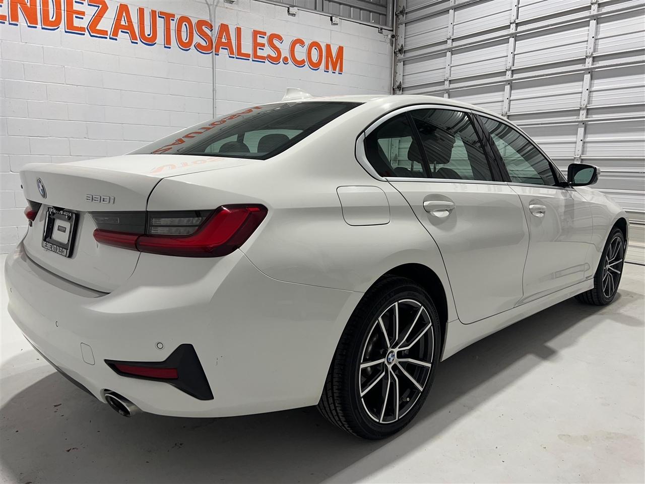 BMW 3-Series 330i xDrive 2020
