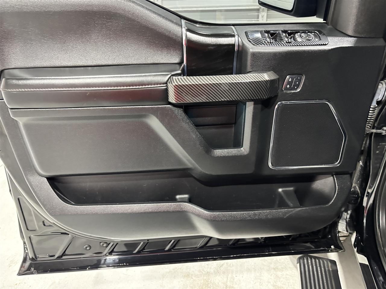 Ford F-150 Platinum SuperCrew 5.5-ft. Bed 4WD 2018