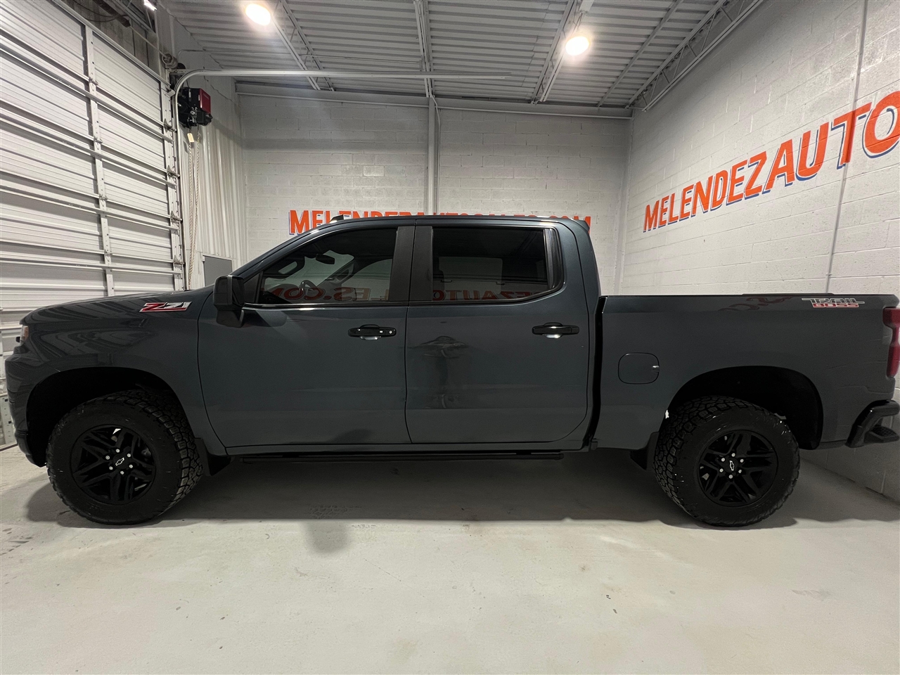 Chevrolet Silverado 1500 LT Trail Boss Crew Cab 4WD 2021