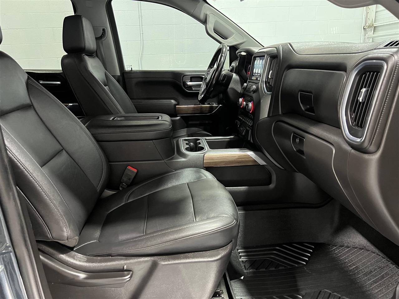 Chevrolet Silverado 1500 LT Trail Boss Crew Cab 4WD 2021