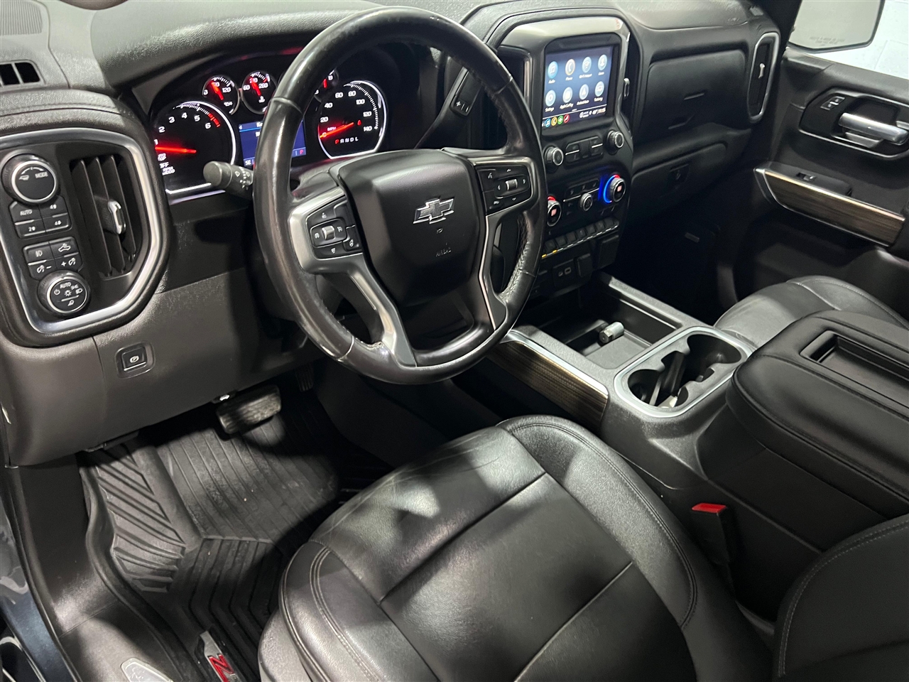 Chevrolet Silverado 1500 LT Trail Boss Crew Cab 4WD 2021