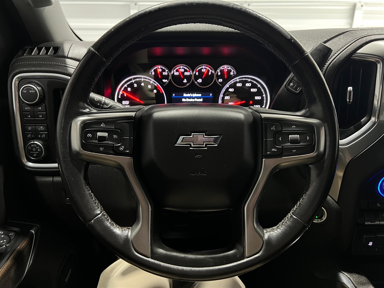 Chevrolet Silverado 1500 LT Trail Boss Crew Cab 4WD 2021