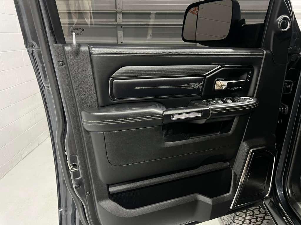 RAM 2500 Limited Mega Cab 4WD 2022