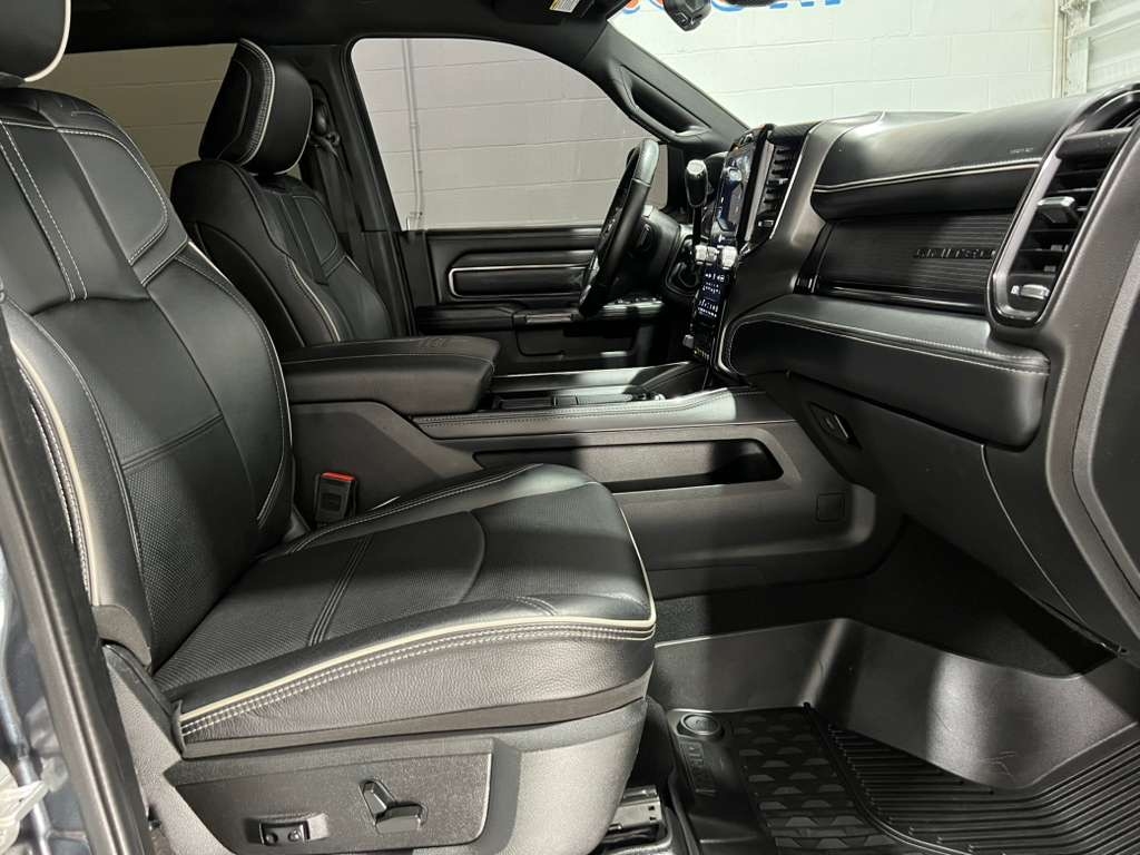 RAM 2500 Limited Mega Cab 4WD 2022