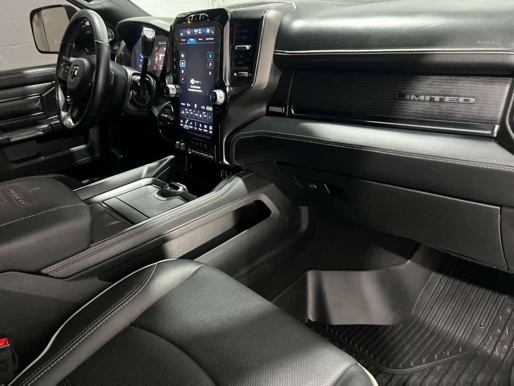 RAM 2500 Limited Mega Cab 4WD 2022