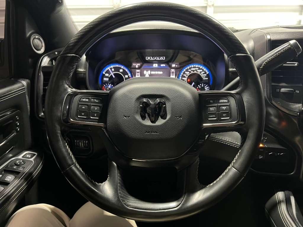 RAM 2500 Limited Mega Cab 4WD 2022