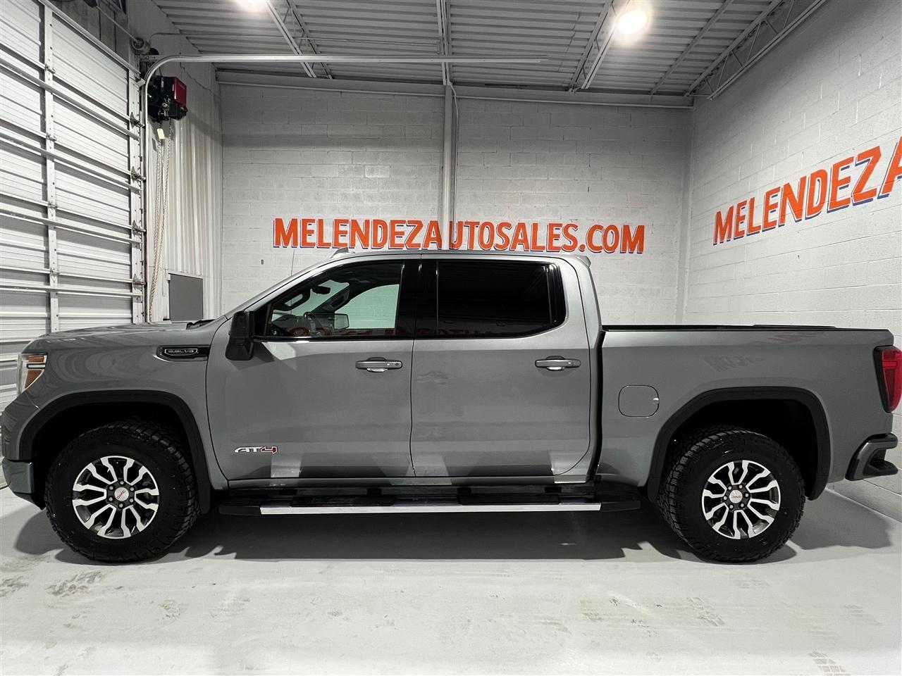 GMC Sierra 1500 AT4 Crew Cab Long Box 4WD 2019