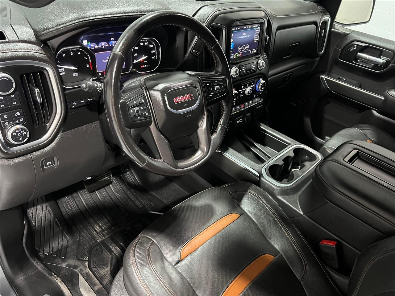 GMC Sierra 1500 AT4 Crew Cab Long Box 4WD 2019
