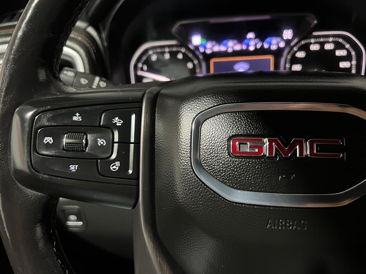 GMC Sierra 1500 AT4 Crew Cab Long Box 4WD 2019