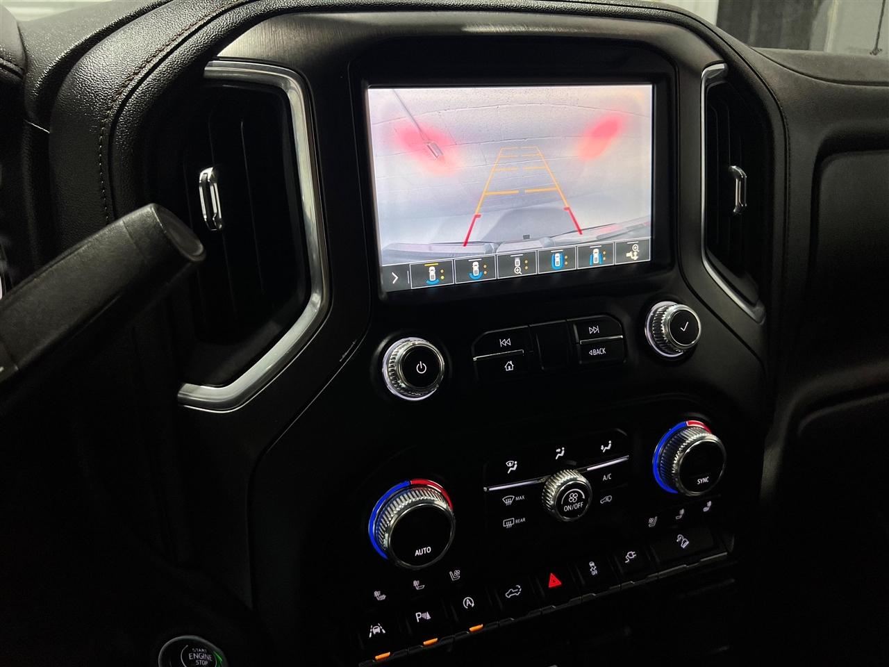 GMC Sierra 1500 AT4 Crew Cab Long Box 4WD 2019