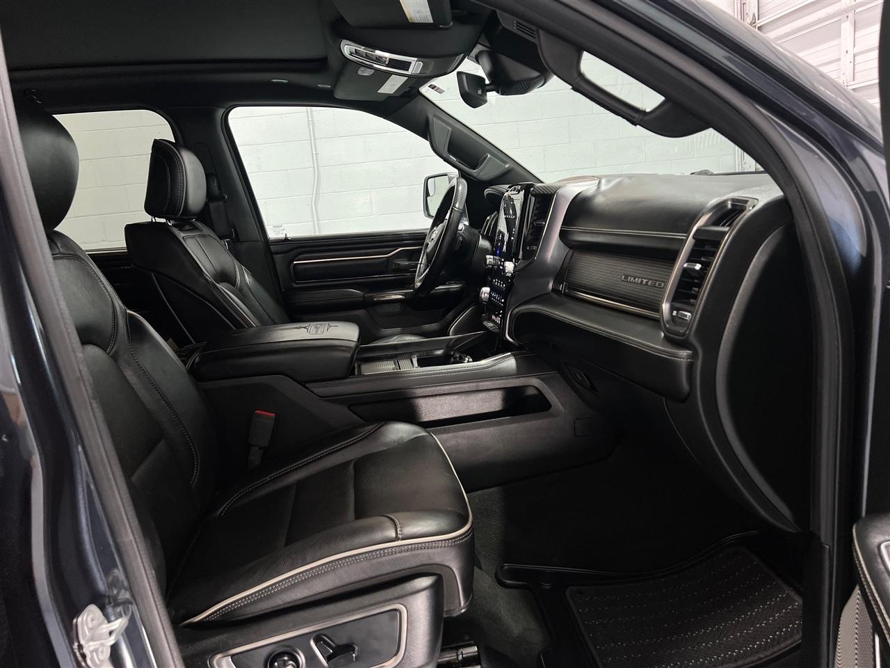 RAM 1500 Limited Crew Cab SWB 4WD 2020