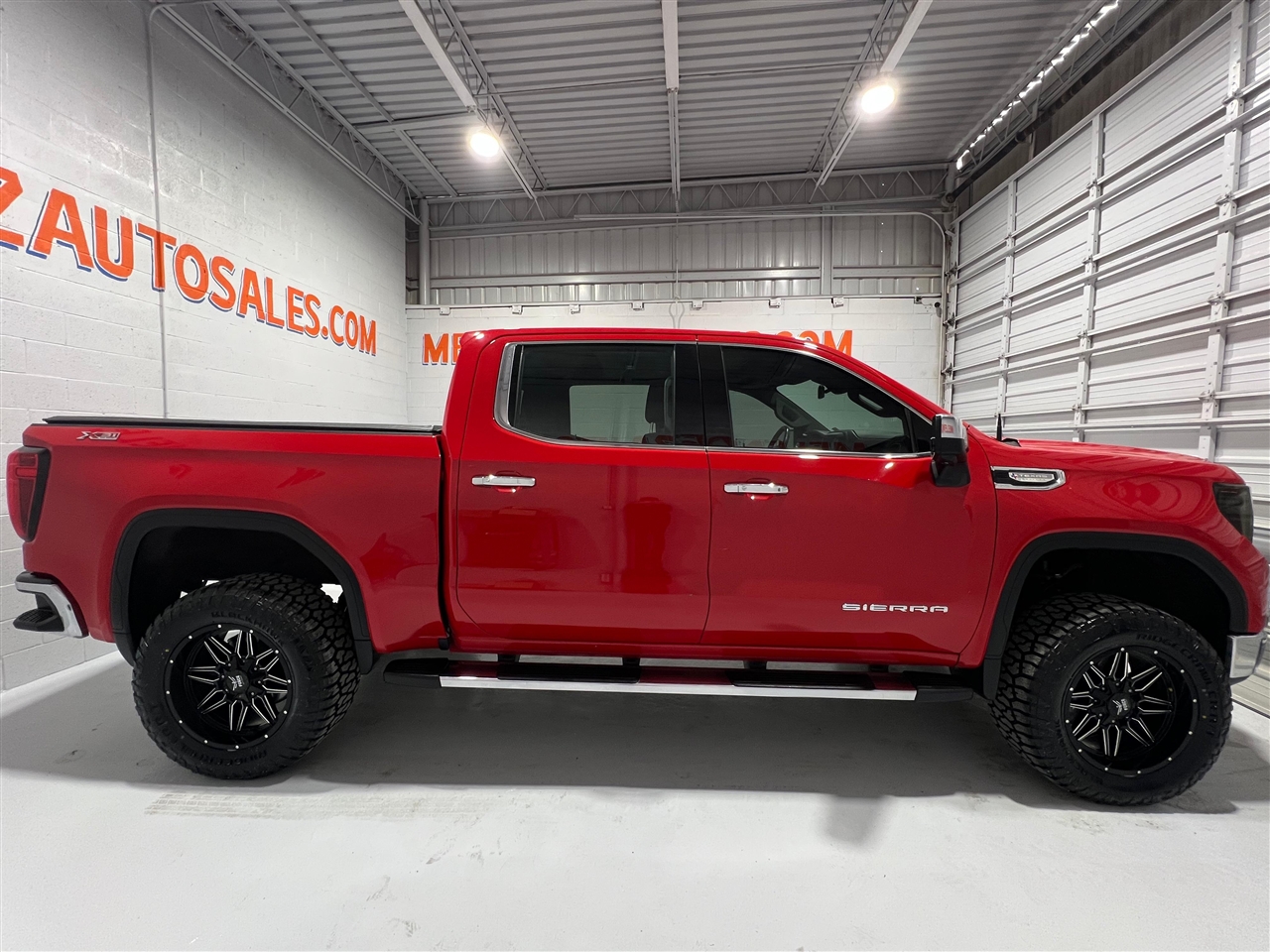 GMC Sierra 1500 SLT Crew Cab Long Box 4WD 2019