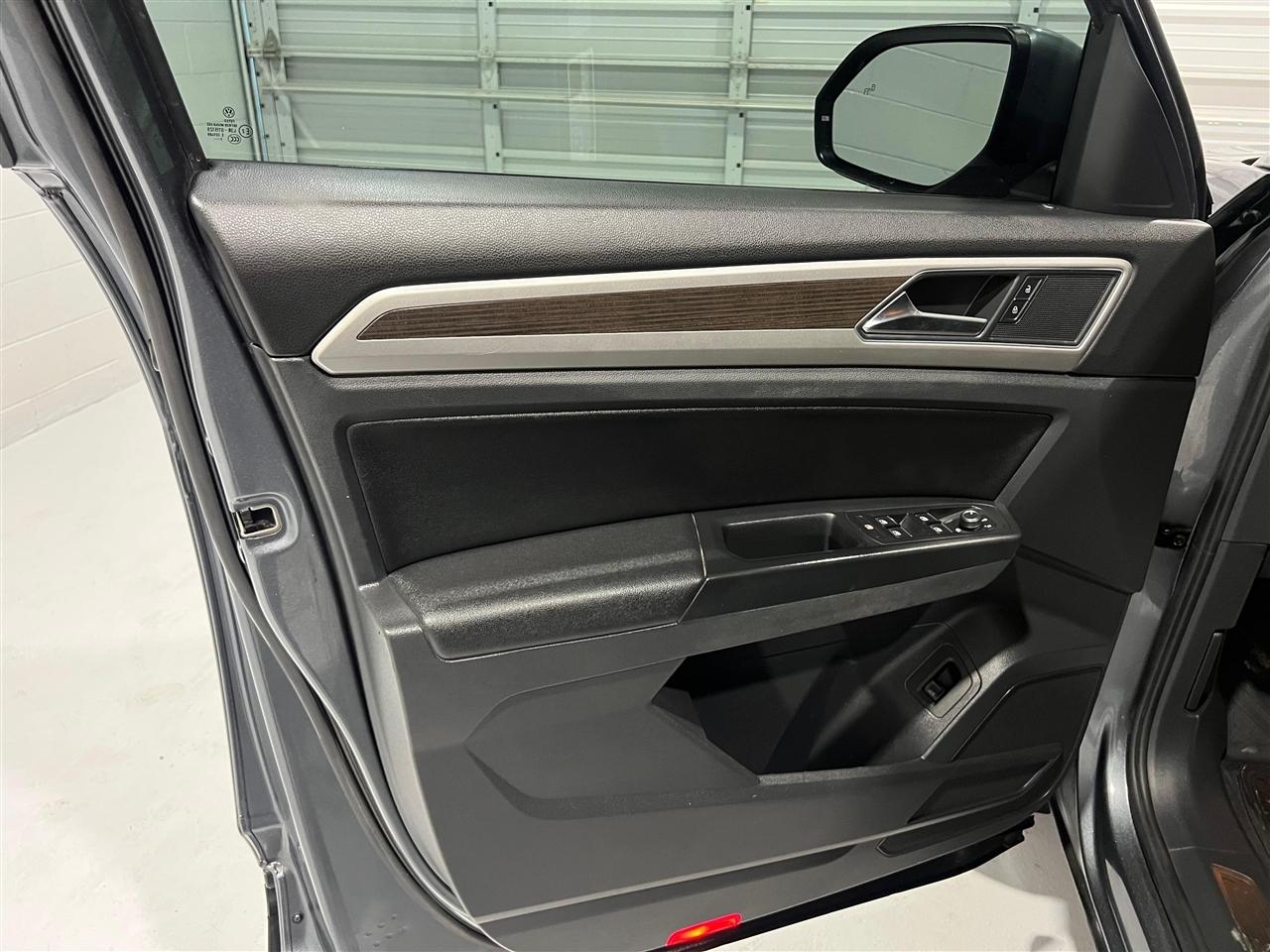 Volkswagen Atlas V6 SEL AWD 2018