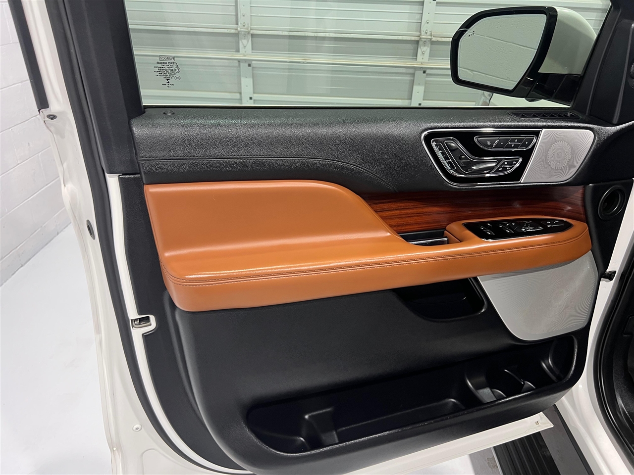 Lincoln Navigator L Reserve 4WD 2021