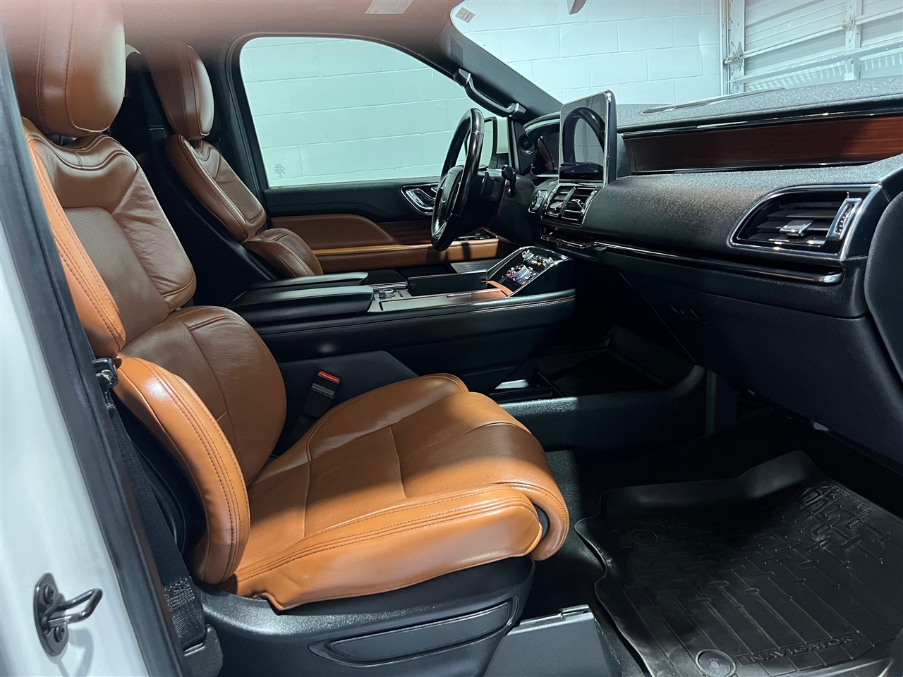 Lincoln Navigator L Reserve 4WD 2021