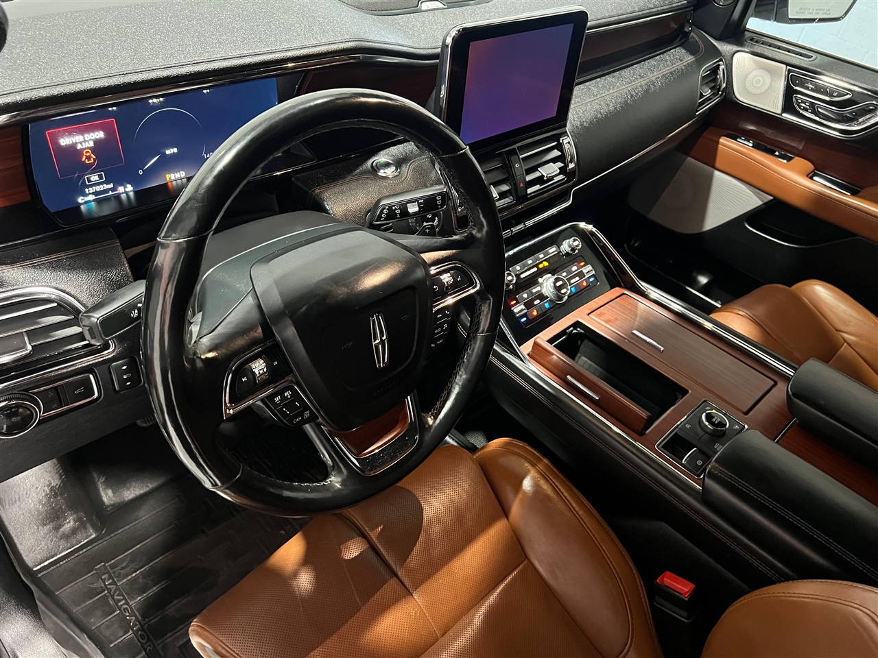 Lincoln Navigator L Reserve 4WD 2021