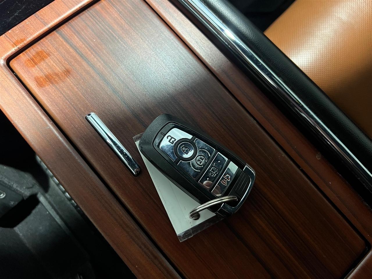 Lincoln Navigator L Reserve 4WD 2021