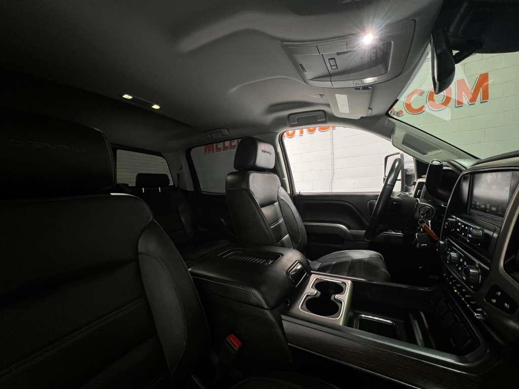 GMC Sierra 2500HD Denali Crew Cab 4WD 2018