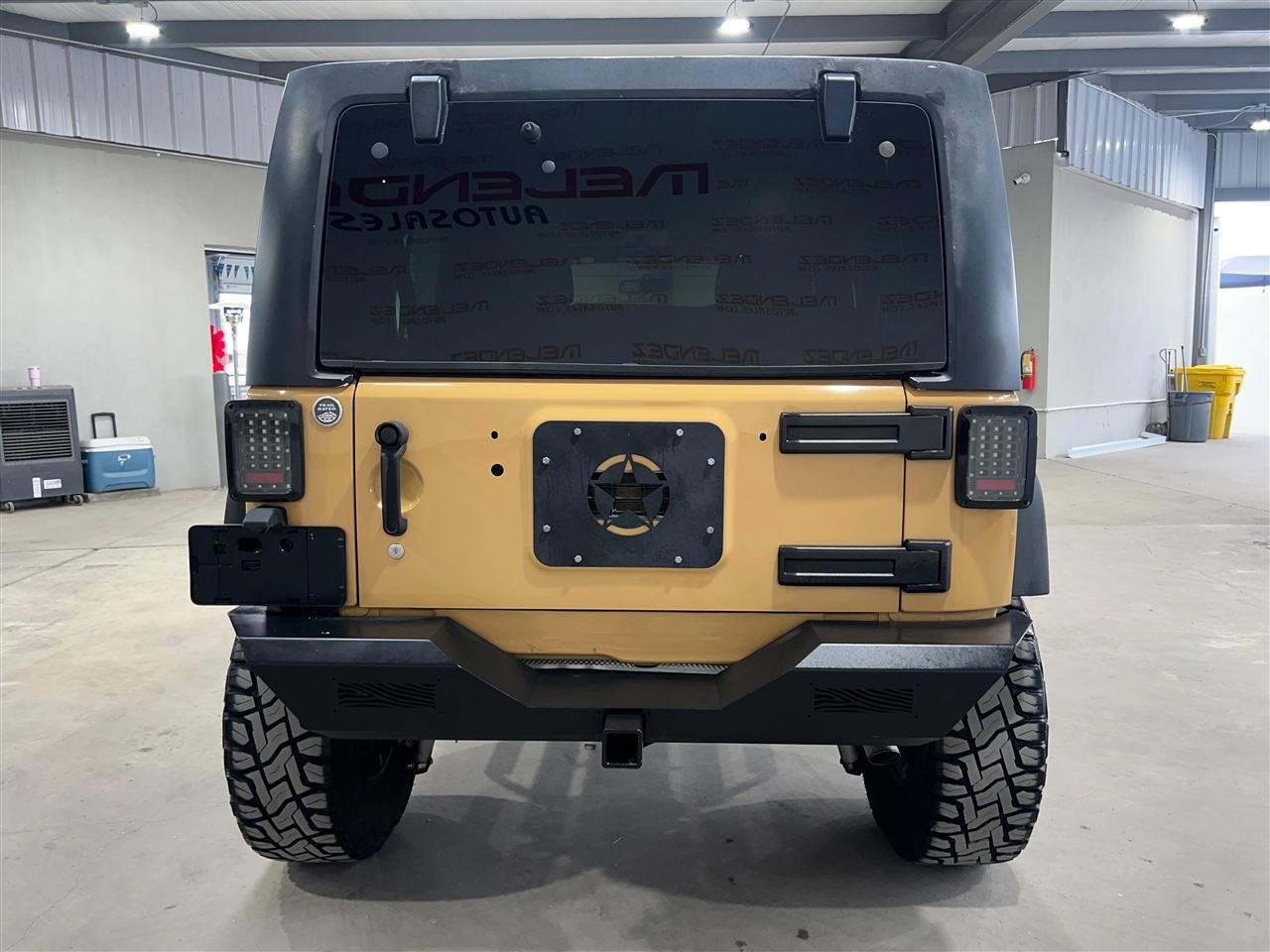 Jeep Wrangler Unlimited Sport 4WD 2013