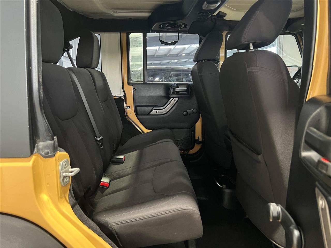 Jeep Wrangler Unlimited Sport 4WD 2013