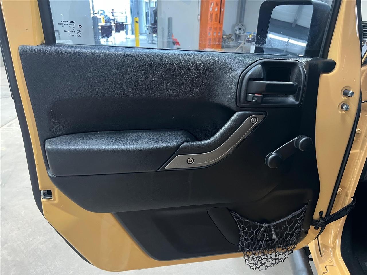 Jeep Wrangler Unlimited Sport 4WD 2013